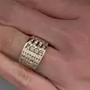 Anillo de Lujo Ligero de Circonia de Tres Filas Completamente Incrustado con Diamantes para Mujer, Anillo de Dedo Índice Moderno y Versátil con un Estilo Minimalista de Alta Gama