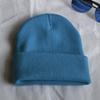 Gorro de lana de color puro de moda europea y americana, cálido para niñas, gorro tipo jersey, gorro frío para hombres, gorro de punto grueso de doble capa, talla grande