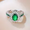 Comércio Exterior Transfronteiriço Clássico Princesa Diana Micro-Incustado Pedra Preciosa Esmeralda Oval Acessório Anel Único de Luxo Leve para Noite