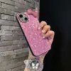 Funda de Teléfono Rosa a Cuadros Estéreo con Lazo de Pedrería Adecuada para iPhone 16/15, Adecuada para Apple 17/13 Pro