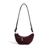 Nova Bolsa Croissant Dumpling Fosca Outono/Inverno 2026 Bolsa de Ombro Único Transversal de Nicho de Alto Padrão Bolsa Croissant Clássica Retrô