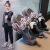 Zapatillas de Malla para Niñas 2026 Nuevas Zapatos tipo Papá para Niños Primavera y Otoño Suela Suave Ligera Zapatos Casuales para Estudiantes al Aire Libre