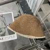 Otoño e Invierno engrosado cálido a prueba de frío protección para las orejas personalidad todo-partido sombrero de pescador femenino celebridad de internet atmósfera moderno sombrero de cubo ins
