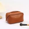 Novo Órgão Cloud Pillow Portable Travel Portable Grande Capacidade Cosmético Bag PU impermeável Saco de Armazenamento de Saco de Higiene Pessoal