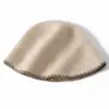 Novo Chapéu de Pescador de Lã Cashmere Outono e Inverno para Mulheres, Gorro Slouchy na Moda e Casual com Proteção para as Orelhas, Chapéu de Pescador de Tricô Color Block