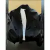 Chamarra de vuelo de alta costura transfronteriza para hombre, primavera/otoño, con hombro estructurado, cuello alto y un diseño elegante y corto de chaqueta de béisbol, adecuada como cortavientos o prenda de abrigo