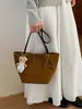Bolsa de Mujer Estilo Coreano 2026 Nueva Sensación de Alta Gama Bolsa Tote de Lunares Bolso de Hombro Único para Dama Bolso de Axila Bolso de Gran Capacidad