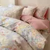 Otoño e Invierno Nuevo Juego de Cama de Algodón Cepillado 60s de Cuatro Piezas Algodón Puro Todo Algodón Engrosado Cálido Estampado Funda de Edredón Suave Suministros