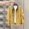 Chaqueta de Hombre Estilo Nuevo Primavera y Otoño con Cuello de Solapa, Ajuste Holgado Casual Retro, Versátil Moda para Exteriores y Viajes