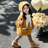 Abrigo de Lana para Niña Invierno 2026 Nuevo Elegante Chaqueta de Lana para Niña Pequeña Suéter de Lana con Forro de Terciopelo Espeso para Niños