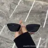 Óculos de Sol Triangulares Estilosos Lançamento Transfronteiriço Amazon Design de Armação Quadrada Pequena Óculos de Sol de Metal Para Homens e Mulheres Óculos de Passarela
