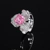Outono e inverno Nova Zhuang Sheng joias diamante de alto carbono Corte Flor de Gelo pétalas incrustadas de cobre anel de luxo leve pedra principal feminina 8*8