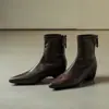 Botas elásticas ajustadas de punta fina y con plataforma para mujer, nuevas y versátiles para otoño e invierno 2026, cómodas, de media pantorrilla para el trabajo