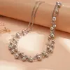 Colar Longo Multicamadas Europeu e Americano com Contas de Pérola Imitação e Estrelas de Diamante Falso - Colar Elegante e de Alto Padrão Exagerado e de Nicho para Mulheres
