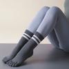 Calcetines de Yoga para Mujer hasta Media Pantorrilla de Cinco Dedos con Pegamento Antideslizante Deportes Fitness Pilates Calcetines de Punta Dividida Venta al por Mayor Transfronteriza