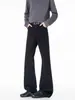 Jeans acampanados negros de corte slim para hombre, estilo American high street, versátiles y estilizan, disponibles en tallas grandes, pantalones rectos holgados, blancos en stock