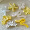 Vacaciones de Verano Viento Amarillo Blanco Flor de Huevo Pinza de Agarre Sentido Avanzado Dulce Cabello Sizzy Pinza Tiburón 2025 Accesorios para el Cabello Nuevo Estilo