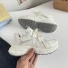 Zapatos Blancos de Plataforma Casual Estilo Coreano que Aumentan la Altura para Mujer 2025 Primavera Nuevo Diseño Versátiles Casuales Zapatos para Mujer F2418