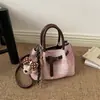 Chegada Nova Primavera 2026 Bolsa de Mão de Nicho Cesta com Textura Fashionable Bolsa Grande Capacidade Feminina para o Dia a Dia Transversal