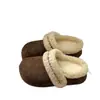 Uso bidireccional, punta cerrada, que aumenta la altura, pantuflas cálidas de algodón estilo coreano para mujer, aptas para uso interior y exterior, gruesas, 2026, peludas, color camel