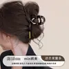 Presilha de cabelo marrom estilo francês para mulheres, moderna e versátil, com toque de luxo, presilha de tubarão, novo modelo 2026, acessório de cabelo tipo garra Maillard