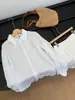 Camisa de Linho Boluo Estilo Old Money para Mulheres, Manga Longa, Corte Solto, Proteção Solar, Gola Reversível, Camisa Casual, Top Respirável e Confortável