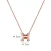 Collar Minimalista y Versátil con Letra para Niñas, Popular en Tiktok, Joyería al por Mayor con Cadena para Clavícula, Estilo Corto