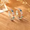 Venta Caliente Pendientes de Botón en Forma de C de Trébol de Cuatro Hojas de Colores Dopamina Accesorios de Pendientes Frescos Dulces de Alta Gama Accesorios Estilo Chanel