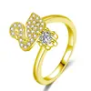 Anel de cisne micro-incrustado com diamantes completos, moda doce, anel de personalidade, tendência, fofo, anel de amor de cisne branco