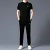 Novo Conjunto Esportivo Casual Masculino de Verão, Camiseta Fina de Manga Curta com Gola Redonda, Conjunto de Duas Peças Masculino Moderno e Fashion