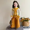 Conjunto de dos piezas de punto elegante para niña, otoño e invierno 2026, con pantalones casuales