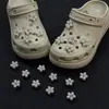 Abalorios Flor de Perla para Zapatos Hebillas de Zapato de Pedrería Hechas a Mano Moda Elegante Versátiles Accesorios DIY Flor para Zapatos