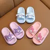 Calçados Infantis Autênticos Sanrio, Pantufas para Meninos e Meninas, Sandálias Infantis, Sapatos de Verão para Bebês, Pantufas de Solado Macio para Uso Doméstico