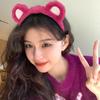¡Es color fresa! Lindo diadema de oso de peluche diadema para lavar la cara vendiendo linda diadema de corazón para niña accesorios para el cabello de celebridad de Internet
