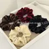 Goma de Pelo de Terciopelo Estilo Coreano Versátil Fruncida para Marcar la Cintura con un Toque de Lujo, Goma para el Pelo de Doble Capa con Bordes Sellados para Coletas y Accesorios Florales para el Cabello
