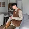 Suéter de punto trenzado estilo universitario nuevo para otoño e invierno estilo americano para hombre, chaleco casual de cuello en V, top de punto de corte holgado