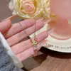 Nova Moda Colar de Zircônia de Trevo de Quatro Folhas Luxo Leve Versátil Pingente Exquisito Corrente de Clavícula de Alto Padrão Acessórios Coreanos Venda por Atacado