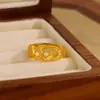 Anillo de Cobre Triturado Hielo para Mujer Lujo Ligero Gama Alta Elegante Versátil Moda 2025 Nuevo Diseño de Nicho Anillo para Dedo