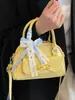 Bolsa Boston Portátil Moda Nicho Nova Primavera Verão Estilo Doce Coreano Casual Versátil High-End Transversal Bolsa Feminina