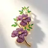 Nuevo Clip para Oreja de Flor de Ciruelo Broche de Doble Propósito, Broche de Lujo Ligero de Alta Gama Incrustado con Circonita, Accesorios Versátiles de Alta Gama para Ropa