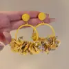 Flor de Jazmín Floreciendo ~ Aro de Pendientes de Flor de Tela Colorida para Mujer, Atmósfera Súper de Hada, Arete, Joyería para Orejas Única y Hermosa