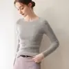 Suéter de cachemira de punto fino para mujer, estilo simple versátil sin costuras de primera línea, de un solo hombro, estilo que adelgaza, capa base de suéter tejido