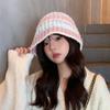 Otoño e invierno nuevo color gorro de pescador de punto a rayas cálido con protección para las orejas moda coreana versátil gorro de cubo de lana