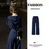 Jaqueta corta-vento curta azul marinho para mulheres, novo conjunto de roupas esportivas outono 2026, conjunto completo de estilo coreano para o início do outono