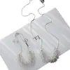 Collar de Cristal Blanco Transparente de Diseño de Nicho, Sensación de Lujo Ligero y Gama Alta, Cadena de Clavícula de Moda para el Viaje Diario, Elegante Accesorio para el Cuello para Mujeres