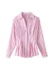 Venta al por mayor de ropa nueva para mujer para comercio electrónico transfronterizo: camisas versátiles, de un solo pecho, de manga larga, plisadas y que ciñen la cintura, con cuello