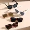 Gafas de Sol 2025 Europa y Estados Unidos Transfronterizas Punk Tendencia Futura Mujeres Mostrar Rostro Gafas Pequeñas Disparo Callejero Moda Gafas Ojo de Gato