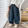 Jeans para Niños Estilo Primavera y Otoño 2026 Nuevo Niños Grandes Otoño Moda Infantil Sueltos Pierna Ancha Casual Pantalones Banana