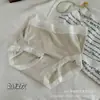 Falda Xiaolan Estilo Nuevo R032 Algodón Transpirable Inferior Borde de Encaje Francés Hilo de Tornillo Pantalones Cortos de Niña Cintura Media Braguitas de Mariposa