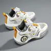 Zapatos para Niños Zapatos de Baloncesto Estilo Verano 2026 Nuevos Zapatos Deportivos Transpirables de Malla Simple para Niños Pequeños, Medianos y Grandes Zapatos Ligeros para Niños